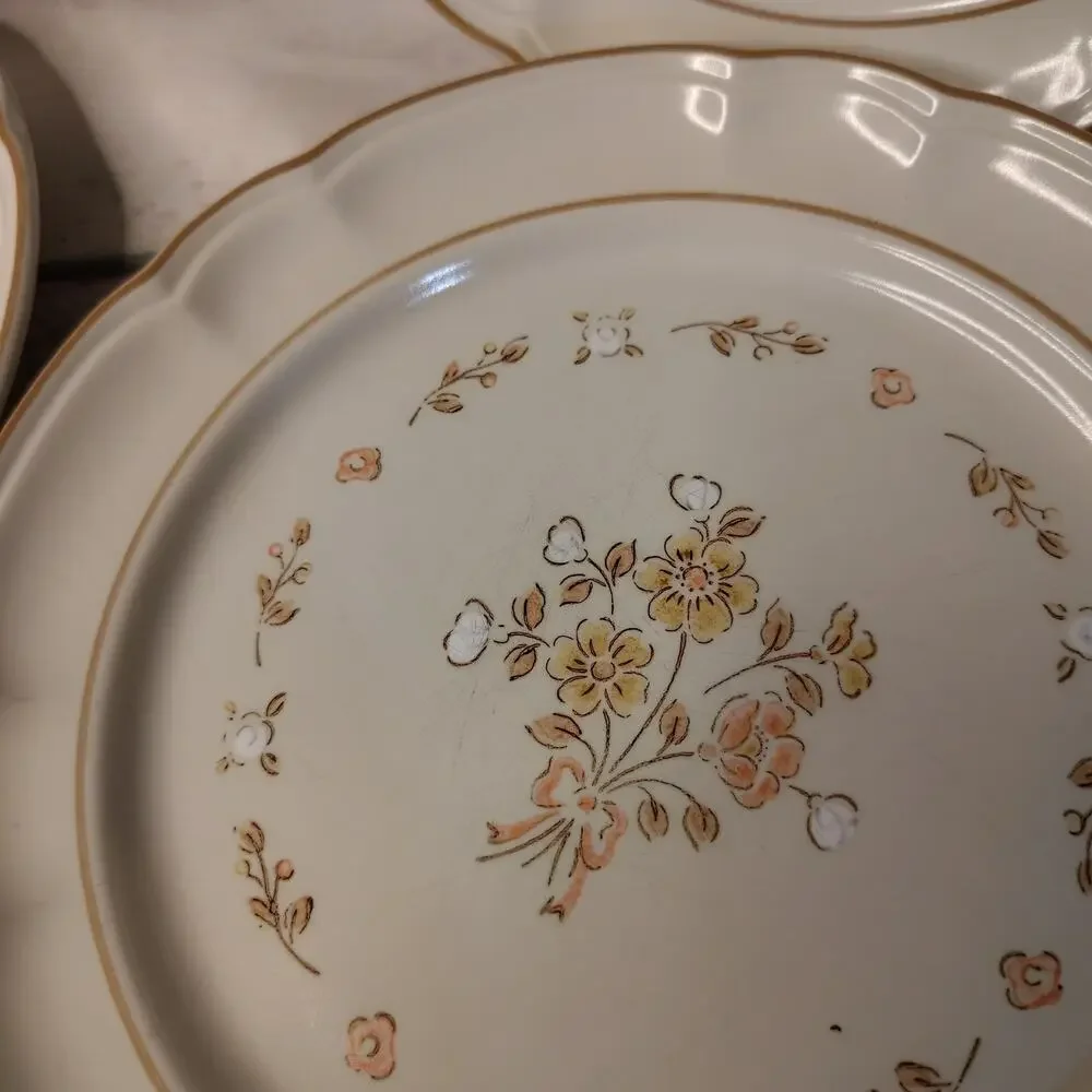 6 Cordella Burnet Pattern 7 3/8